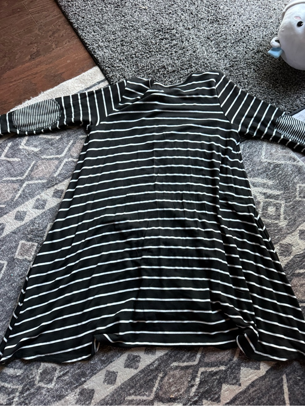 Girls Black & White Striped Casual Long-Sleeve Dress
